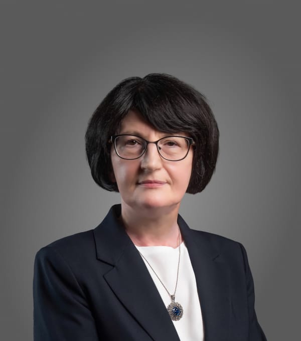 Dr. Violetta Sokoła-Szewioła